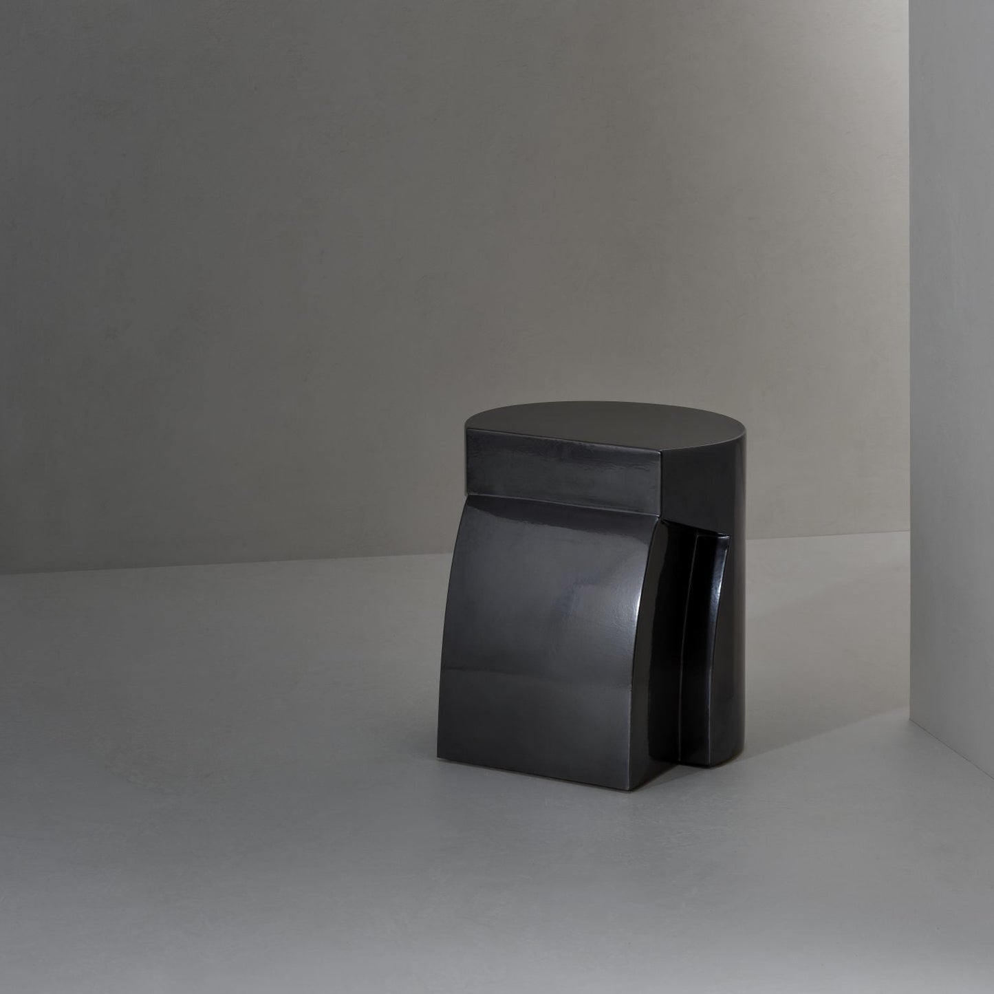VAN ROSSUM | ZIG OBJECT | $6,108.00