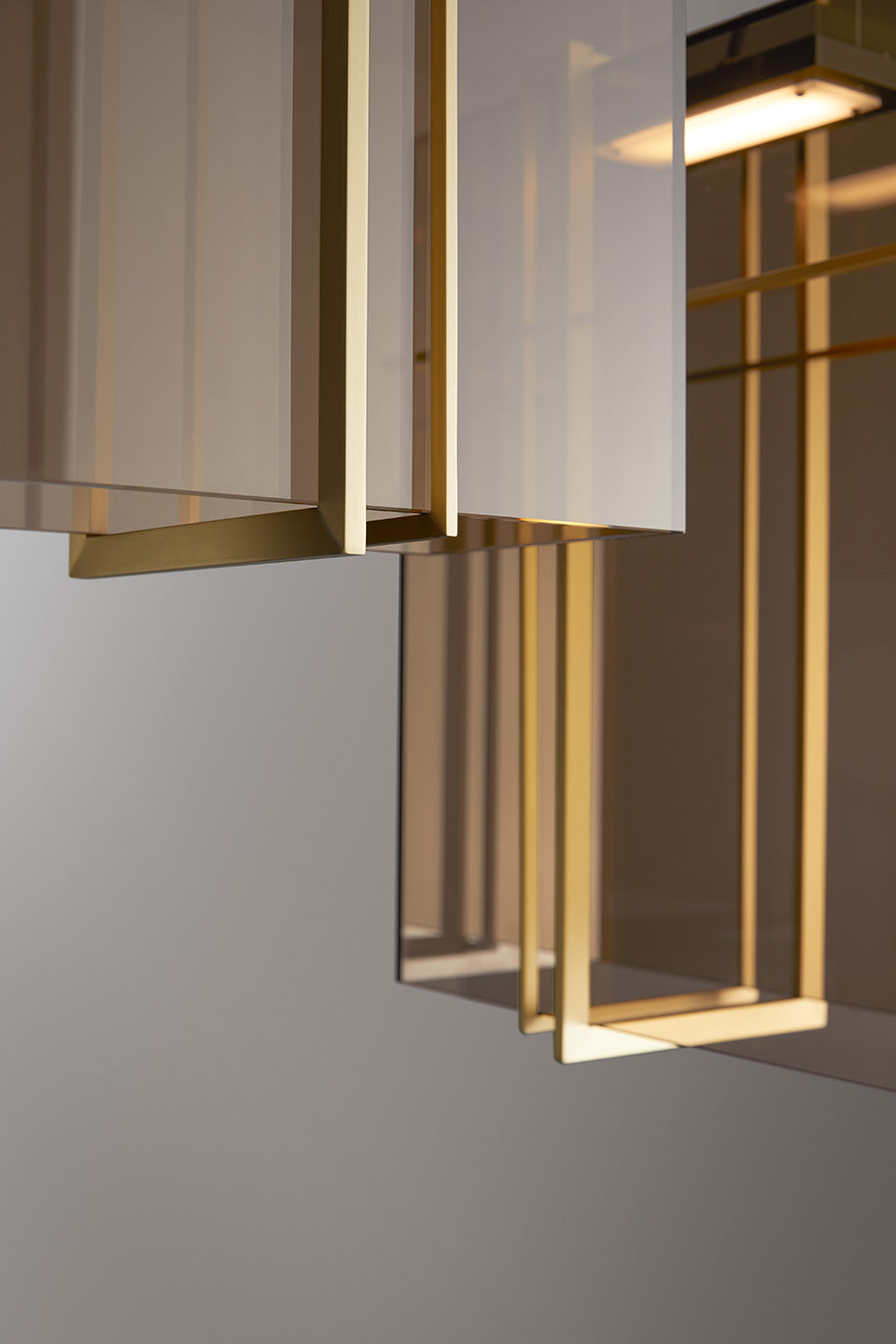 VENICEM UTMOST SUSPENSION LAMP - $6,050.00
