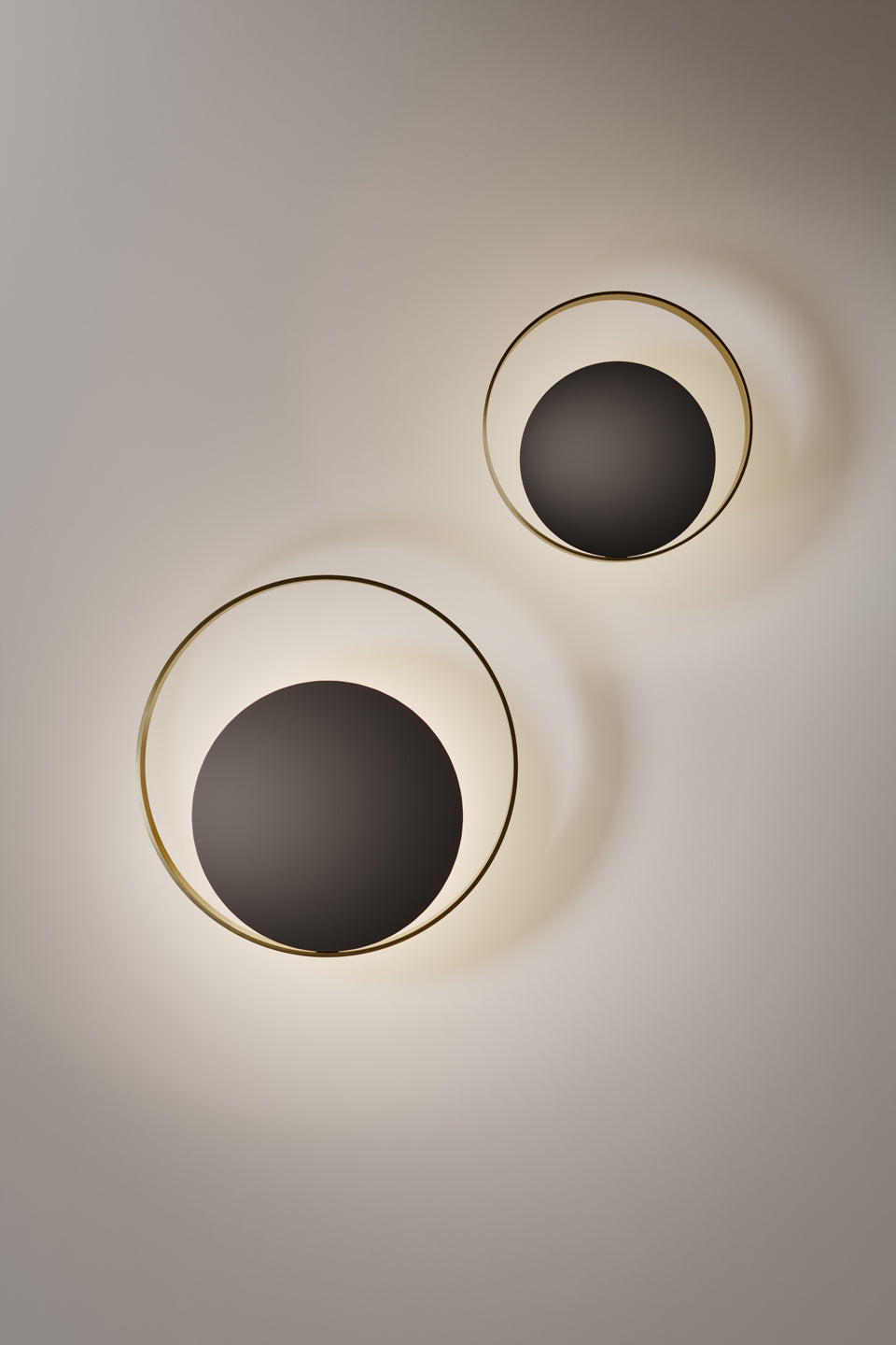 VENICEM - CIRCLE WALL LIGHT - $2,272.14 - $2,704.31