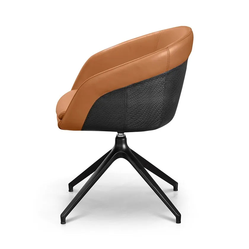GT 21 | FORMITALIA EASY CHAIR - $4,180.00