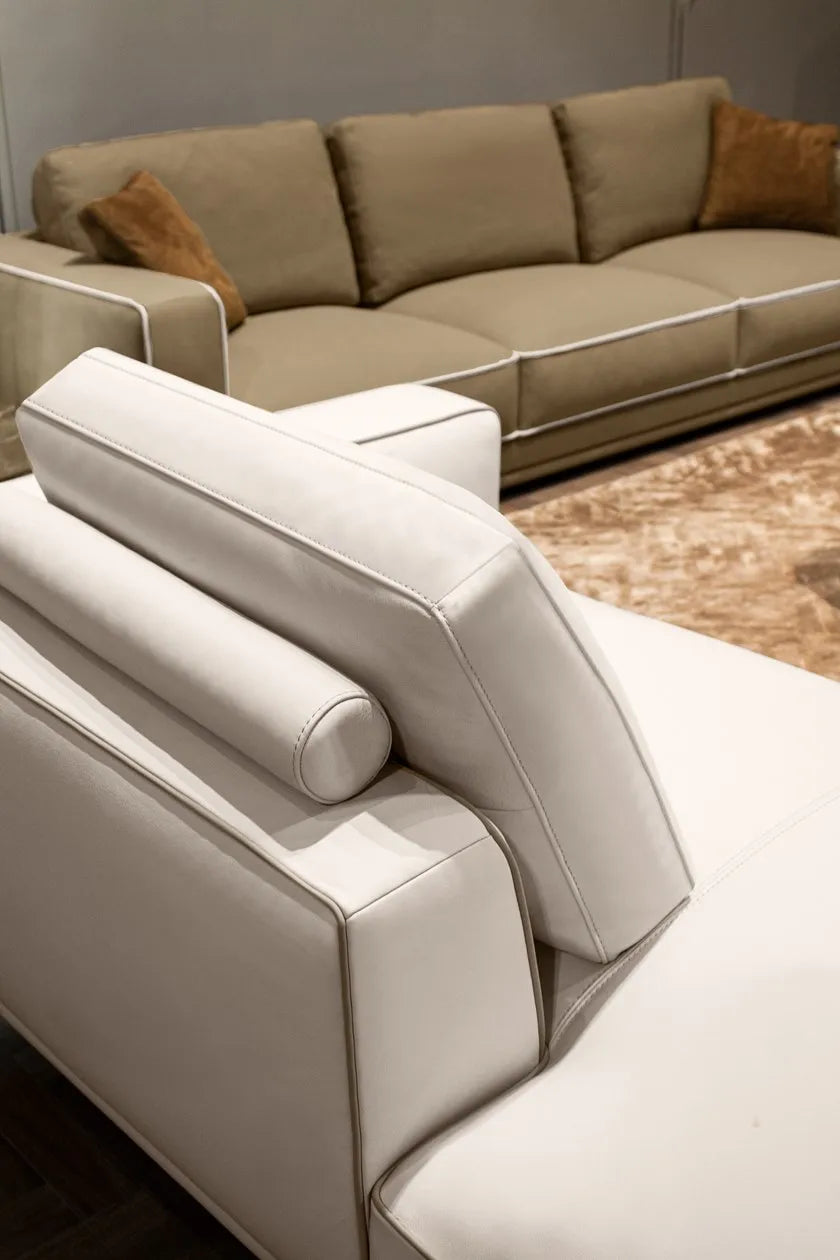 TL-99 | FORMITALIA LEATHER DAY BED - $20,225.00