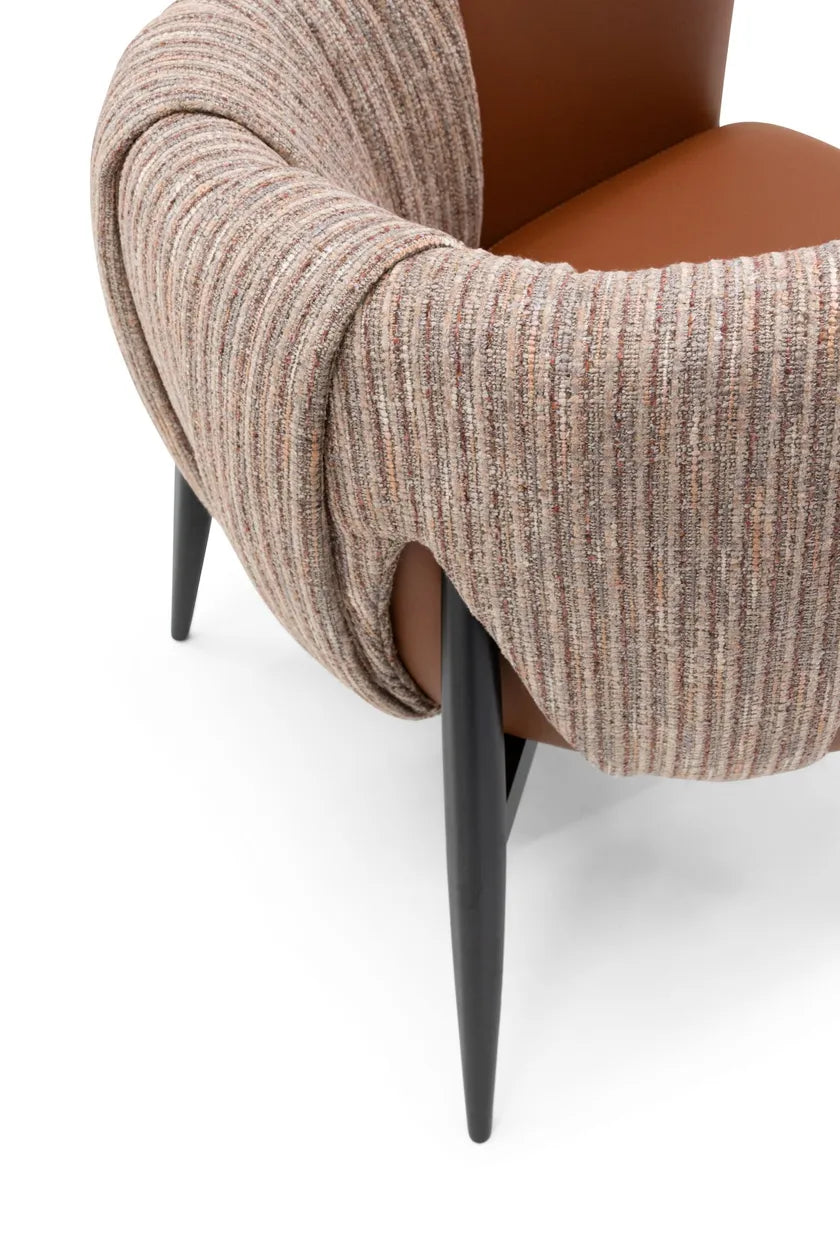 FORMITALIA | TL-1017 EASY CHAIR | $7,913.00
