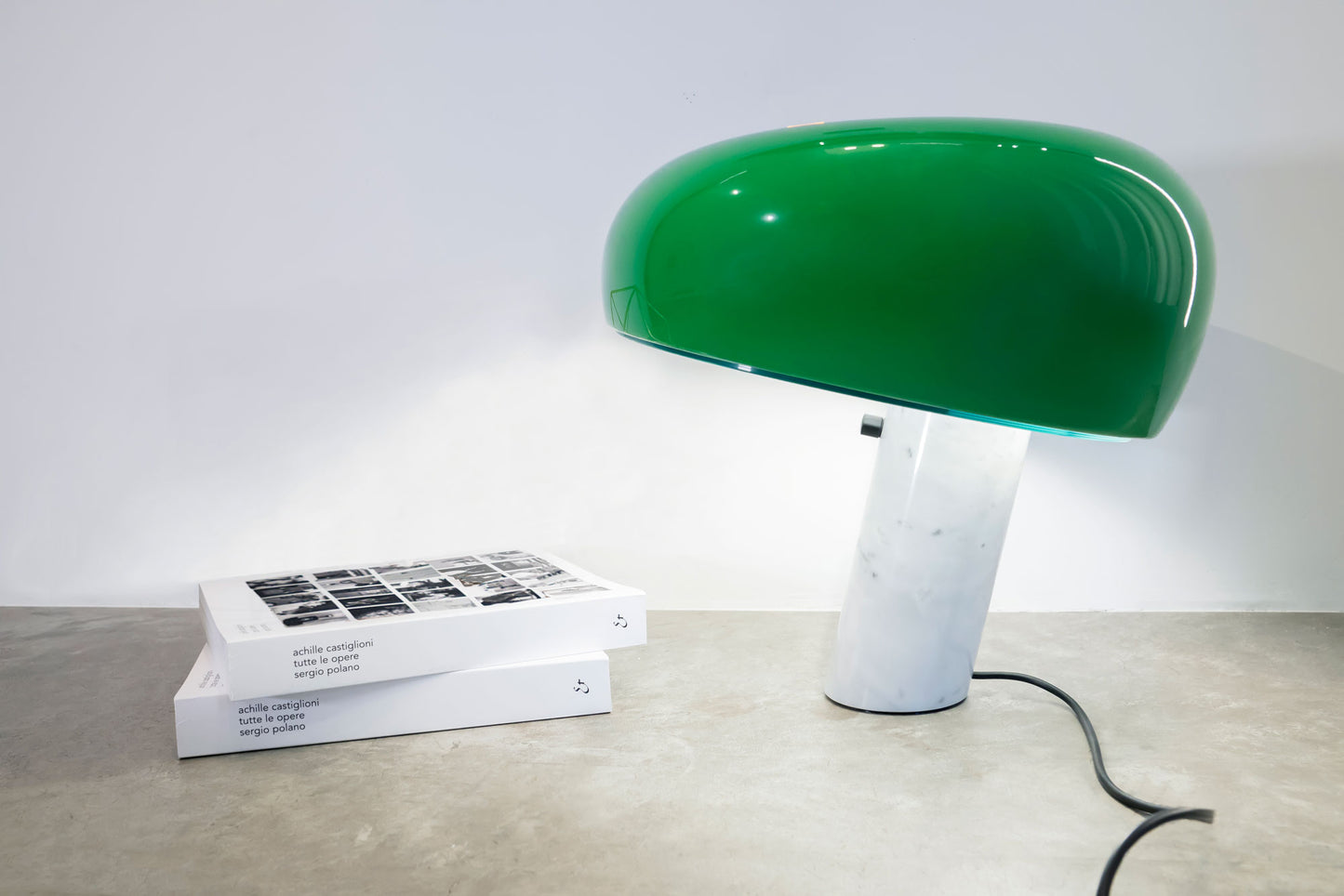 FLOS | SNOOPY TABLE LAMP LIGHT | $3,500.00