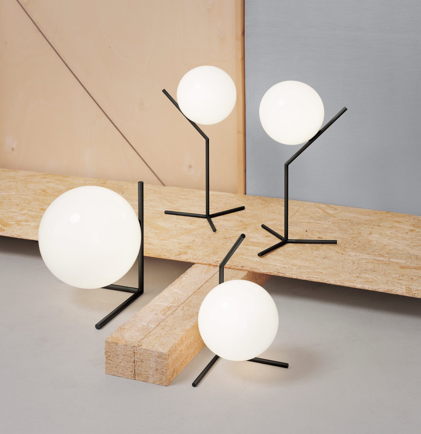FLOS | IC T1 LOW TABLE LAMP LIGHT | $940.00