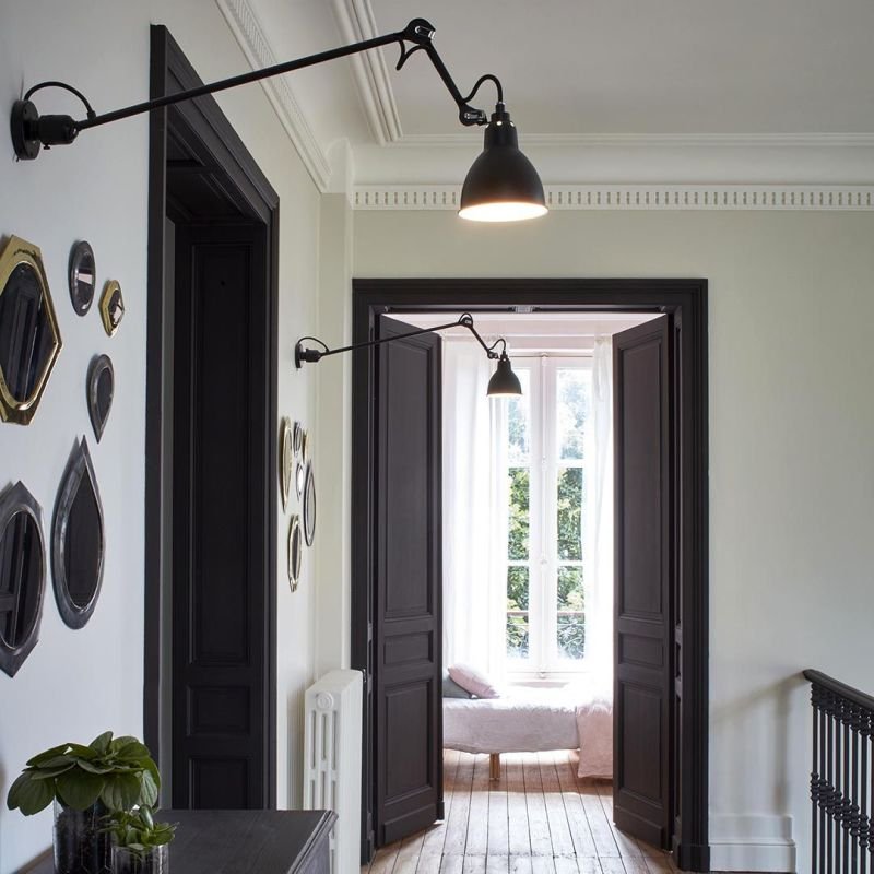Lampe Gras N°304 L60 long arm wall sconce detail