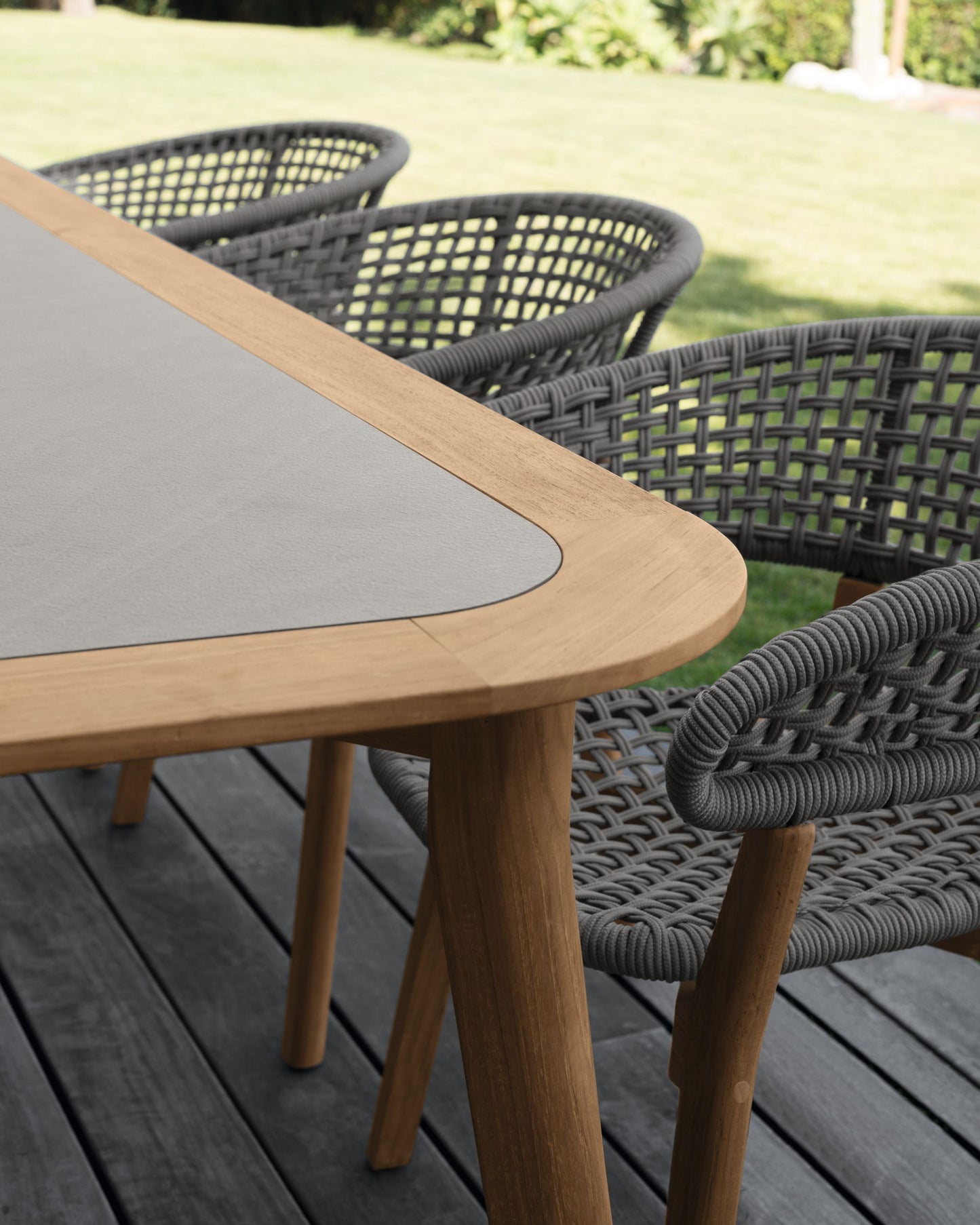 TALENTI | MOON DINING TABLE - $8,256.49 - $11,338.71