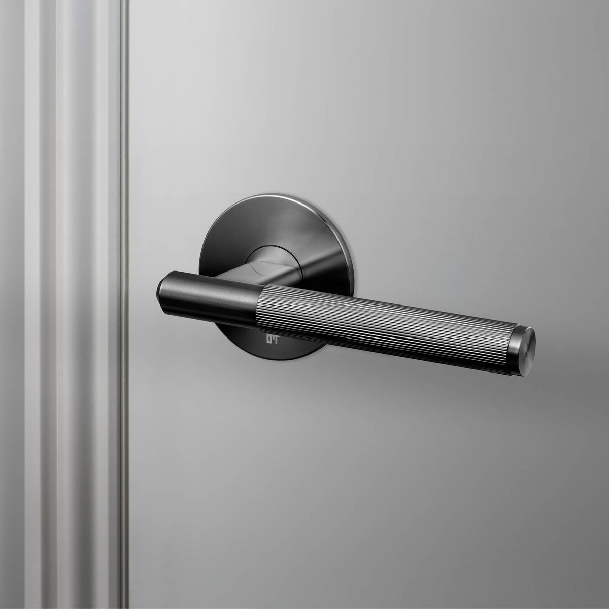 Fixed Door Handle Single Sided Linear - Gun Metal