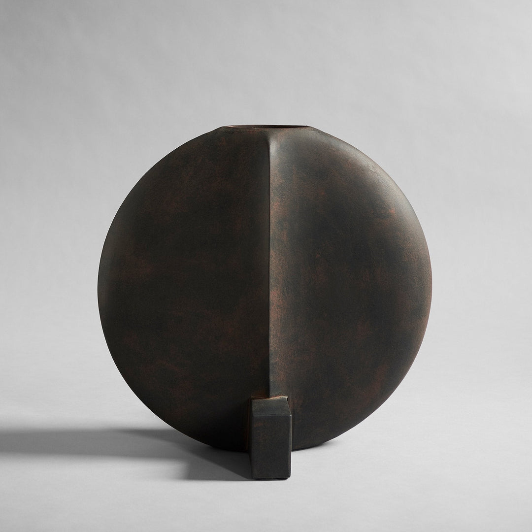 101 COPENHAGEN I GUGGENHEIM VASE, BIG I $350.00