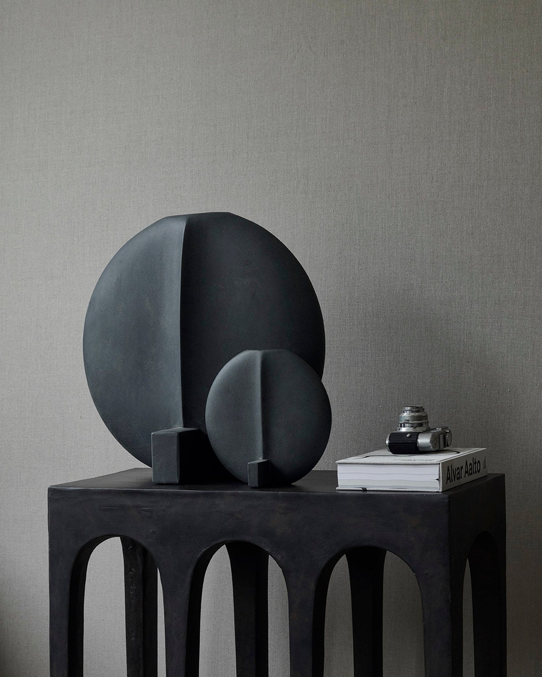 101 COPENHAGEN I GUGGENHEIM VASE, PETIT I $110.00