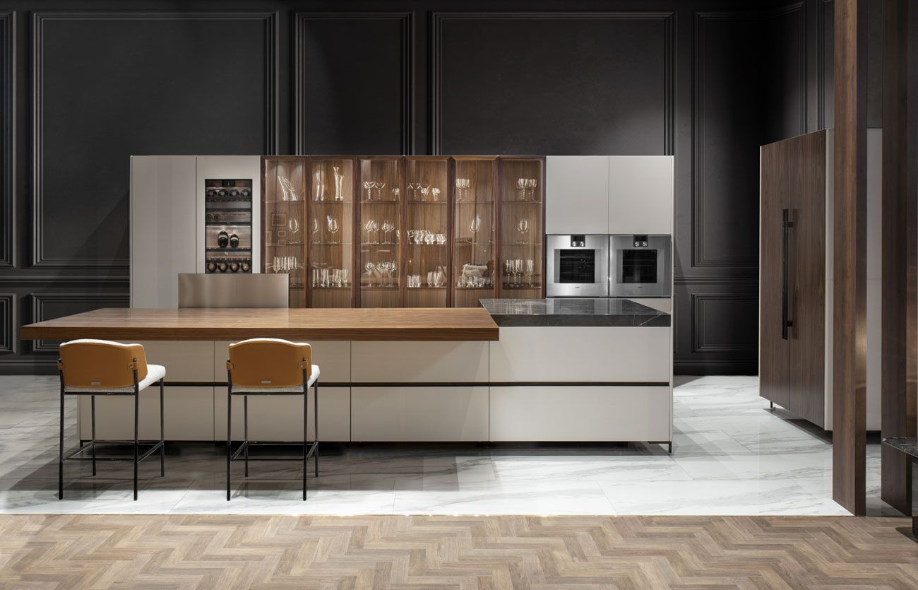 ASTON MARTIN HOME | V242/S BAR STOOL | $7,104.00 - $8,779.00