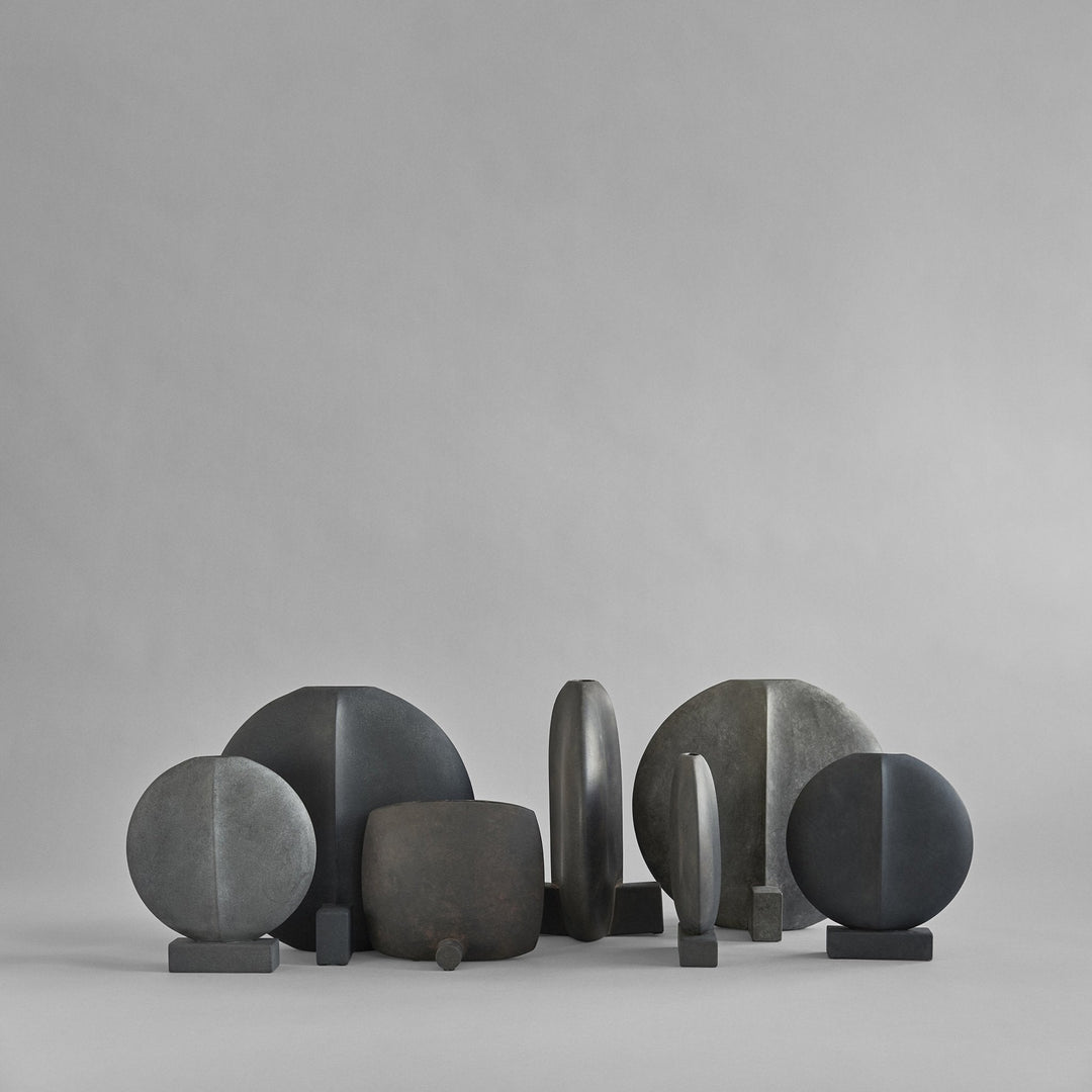 101 COPENHAGEN I GUGGENHEIM VASE, MINI I $125.00