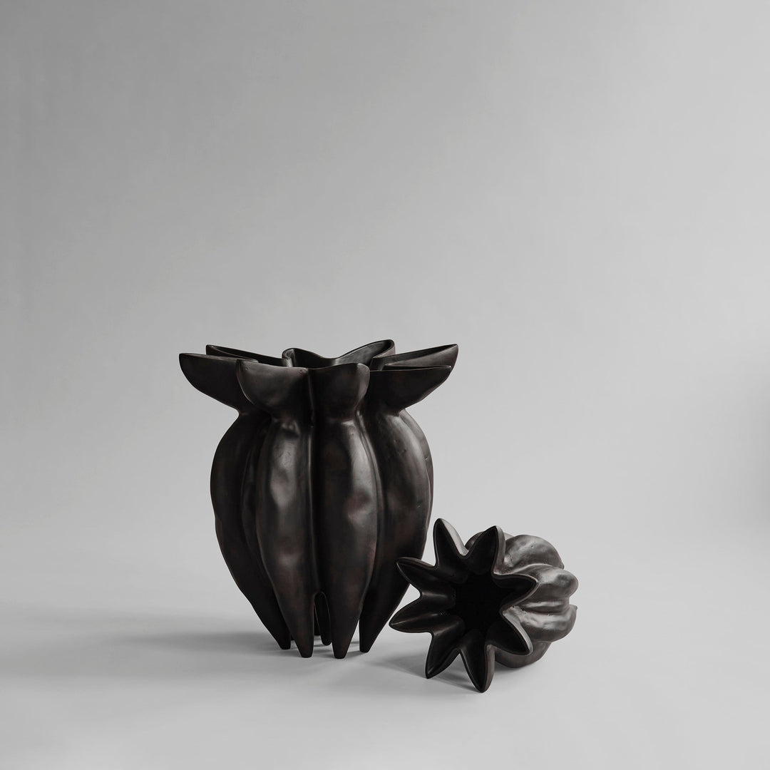 101 COPENAHGEN I LOTUS VASE, BIG I $995.00