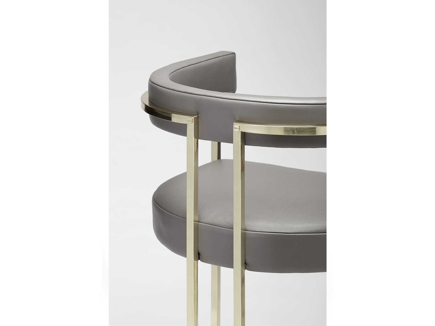 JULIUS | Bar stool by Duistt