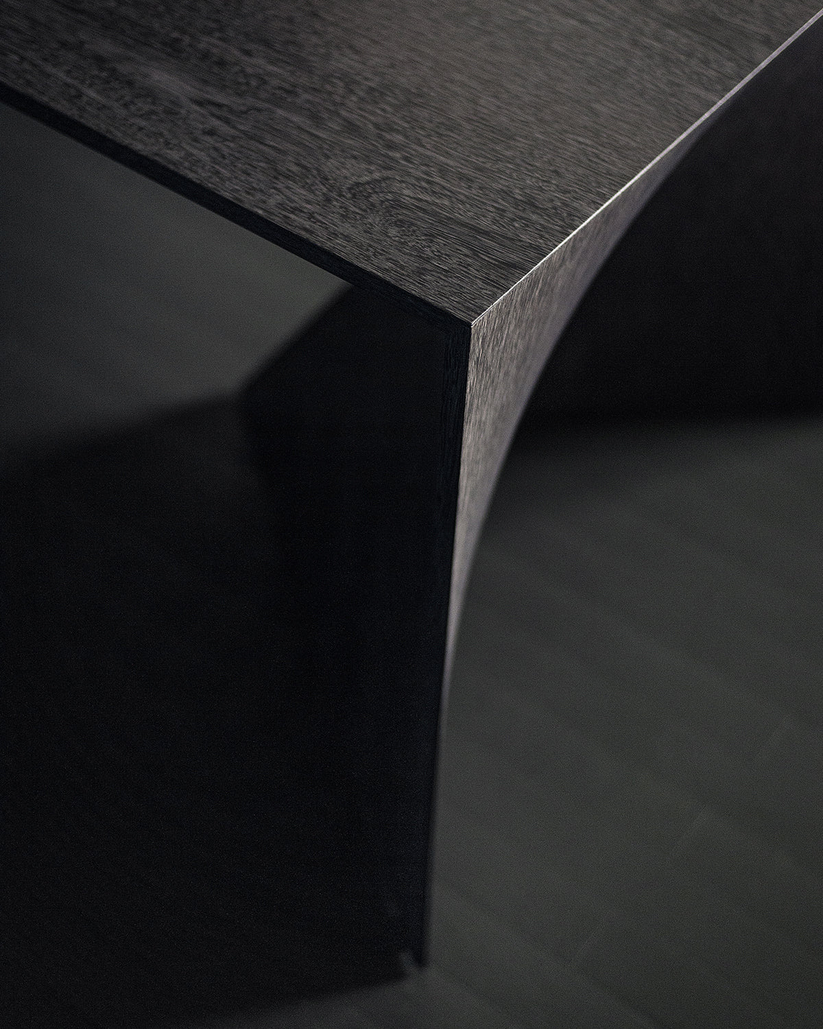IPERBOLE | Dining table by Emmemboli