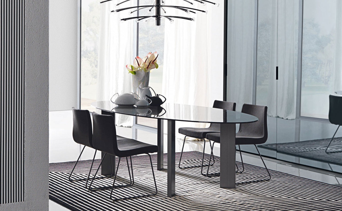 TAUL | Dining table by MisuraEmme
