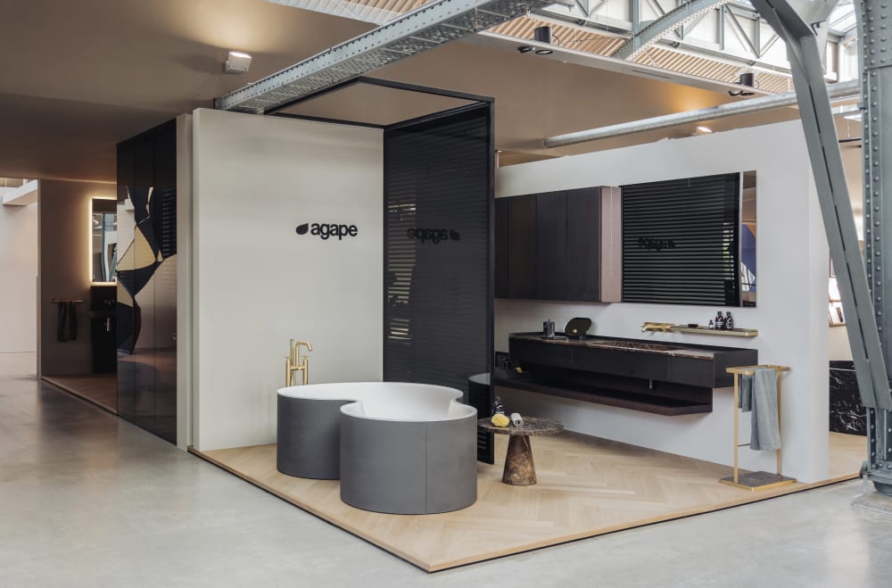 AGAPE | DR BATHTUB | $9,609.00 - $16,675.00