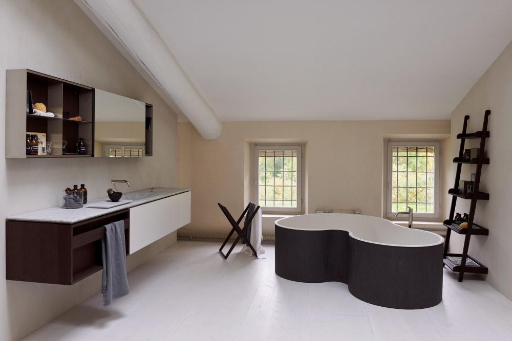 AGAPE | DR BATHTUB | $9,609.00 - $16,675.00