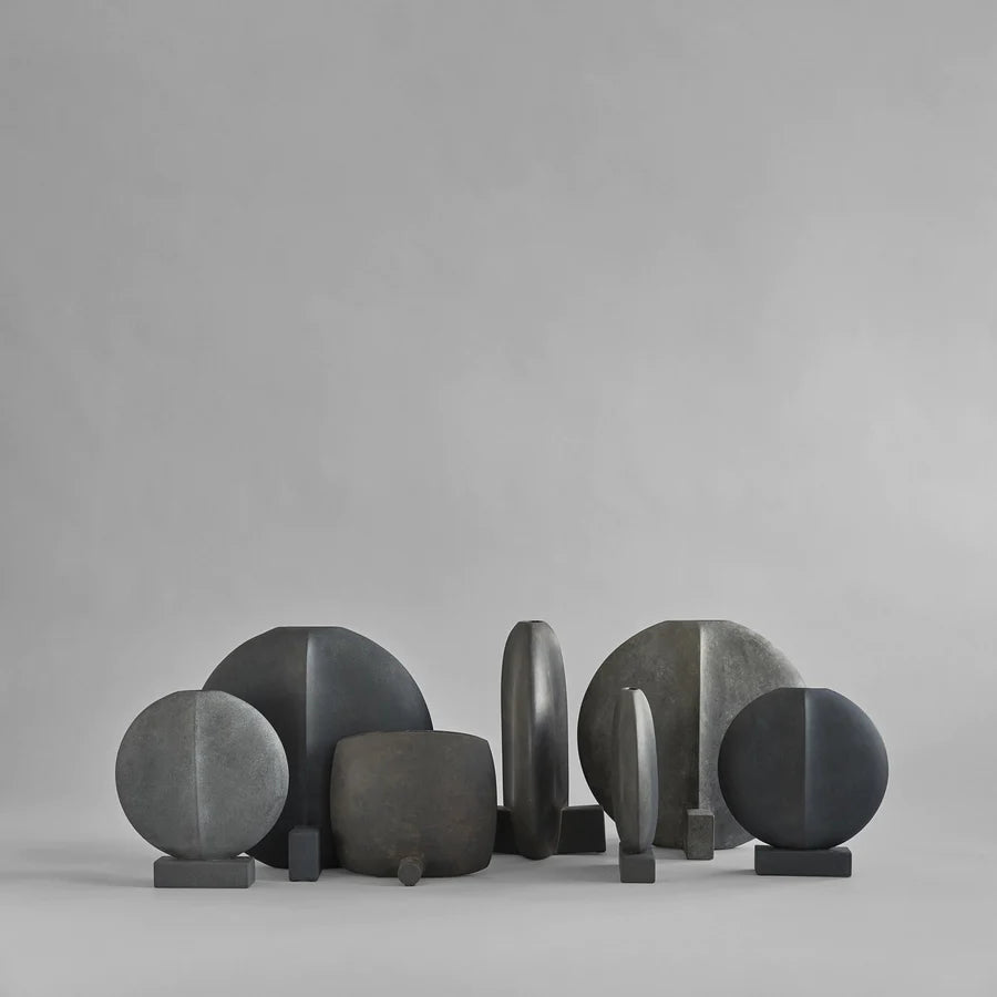 GUGGENHEIM VASE, SQUARE I $145