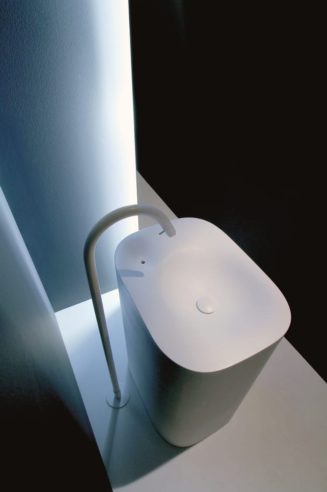 AGAPE | NIVIS COLUMN WASHBASIN | $27,662.00 - $33,194.70 - $