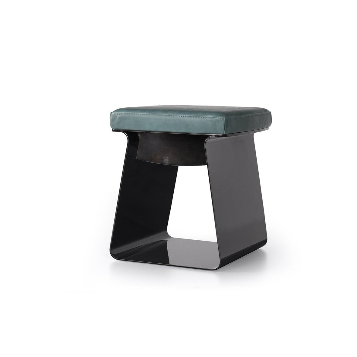 CLIO POUF - $4,490.20