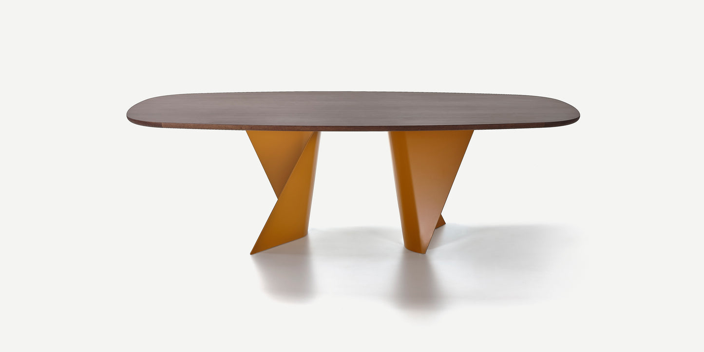 BLOW  l dining table by NATUREDESIGN