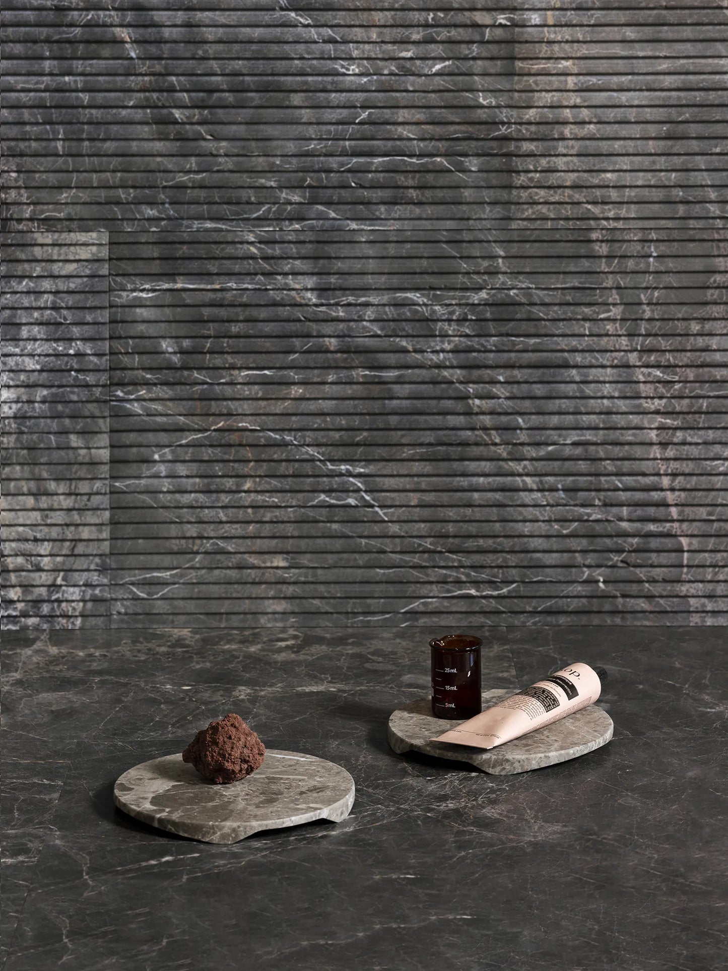 LUCE DI CARRARA | COPERNICO&KEPLER TRAY | $1,048.26 - $1,354.00