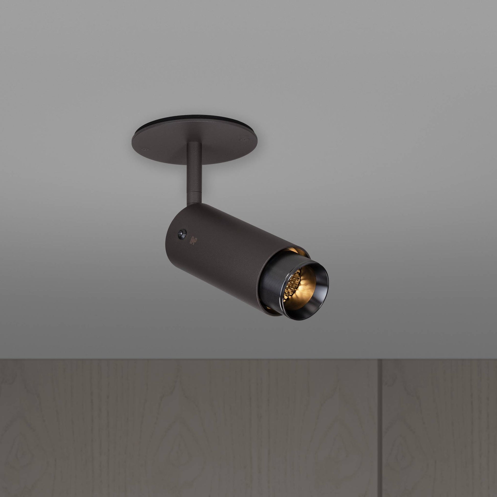 Exhaust Spot Linear Graphite Gun Metal