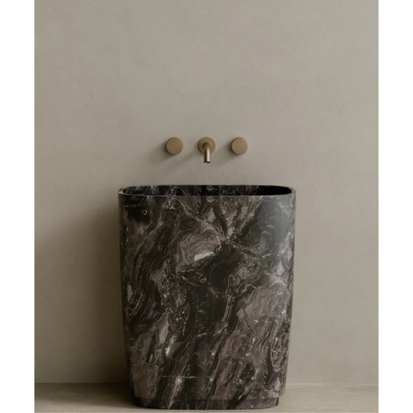 ELEMENTO BATH | OVOLA PEDESTAL SINK | $5,294.30 - $10,890.00
