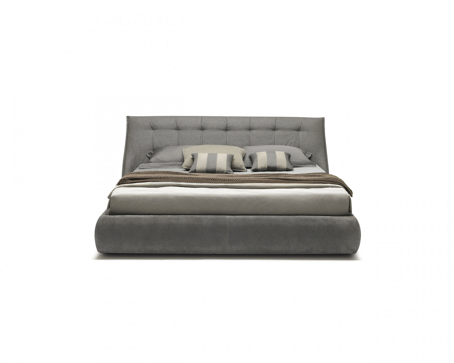 MISURAEMME | SUMO BED | $16,750.00