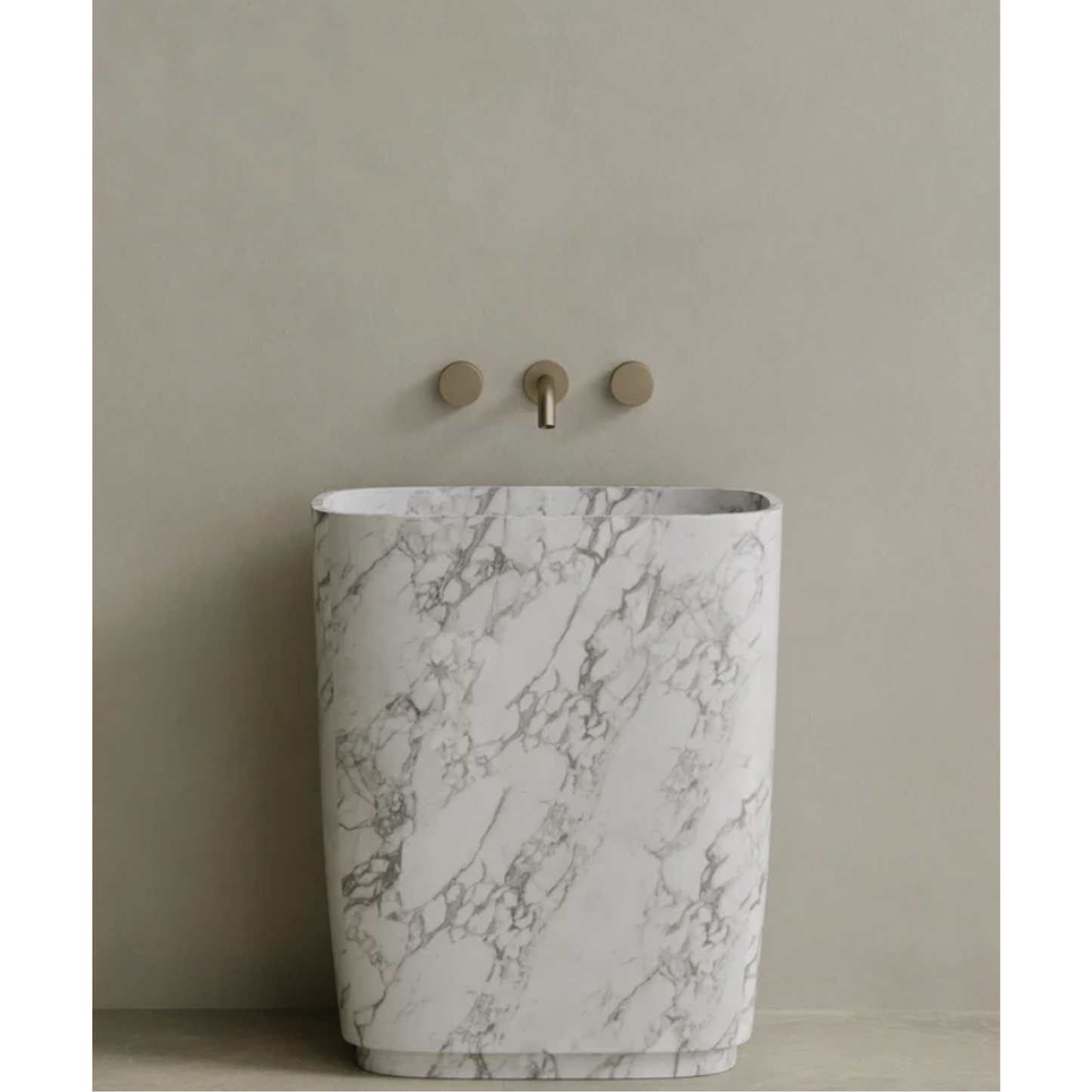 ELEMENTO BATH | OVOLA PEDESTAL SINK | $5,294.30 - $10,890.00
