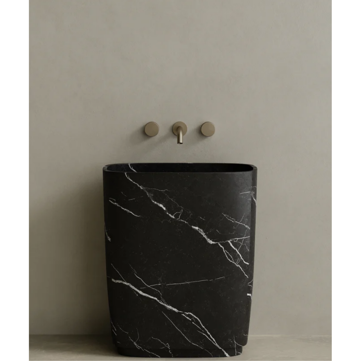 ELEMENTO BATH | OVOLA PEDESTAL SINK | $5,294.30 - $10,890.00