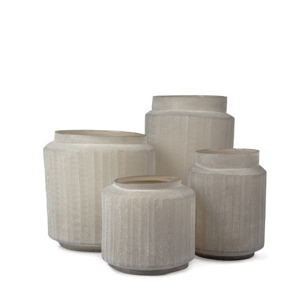 GUAXS I TONDA S I $207.00 - $302.00