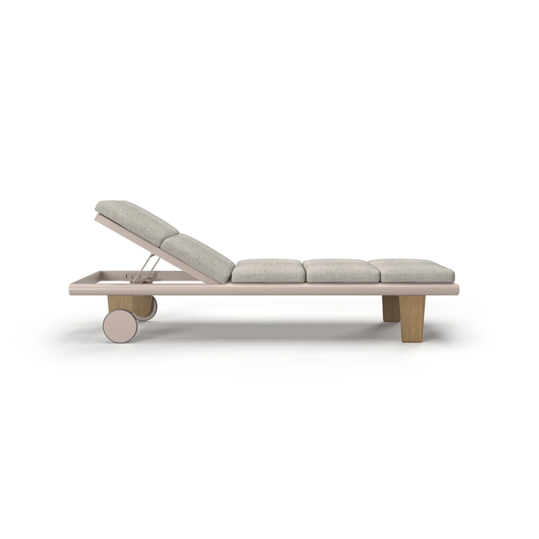 SNOC | SESTRI SUN LOUNGER | $4,234.00