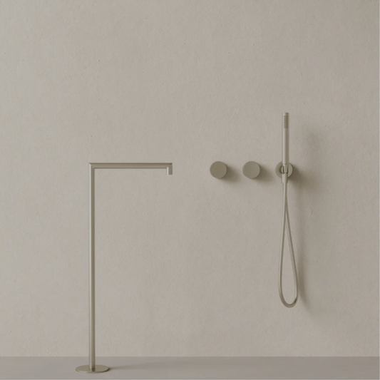 ELEMENTO BATH | SQUARE FLOOR-MOUNTED BATHTUB FILLER | $2,270.55