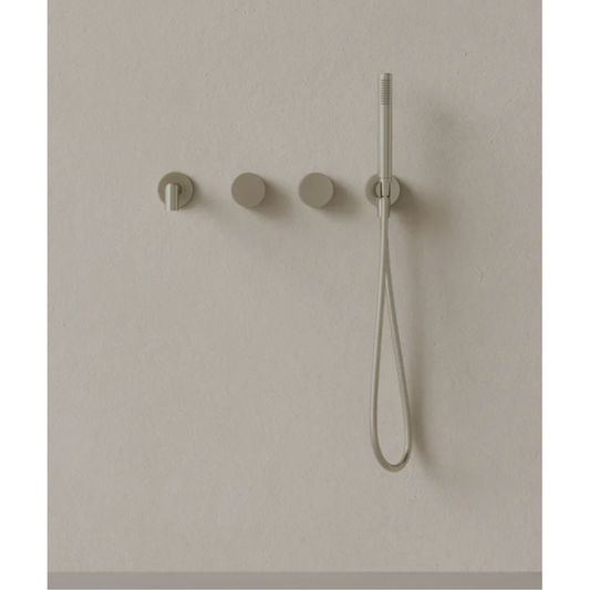 ELEMENTO BATH | MODERN SQUARE WALL-MOUNTED BATHTUB FILLER | $2,157.03