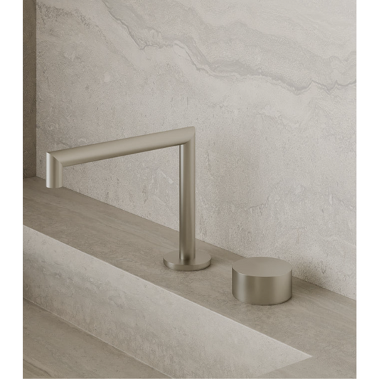 ELEMENTO BATH | SQUARE COUNTER-MOUNTED FAUCET | $930.00 -  $1,095.00