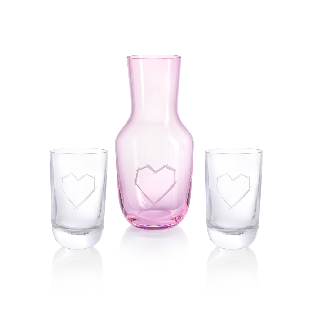 Love I Carafe Pink 1200 ml plus 2 Glasses Love I 320 ml by Ruckl