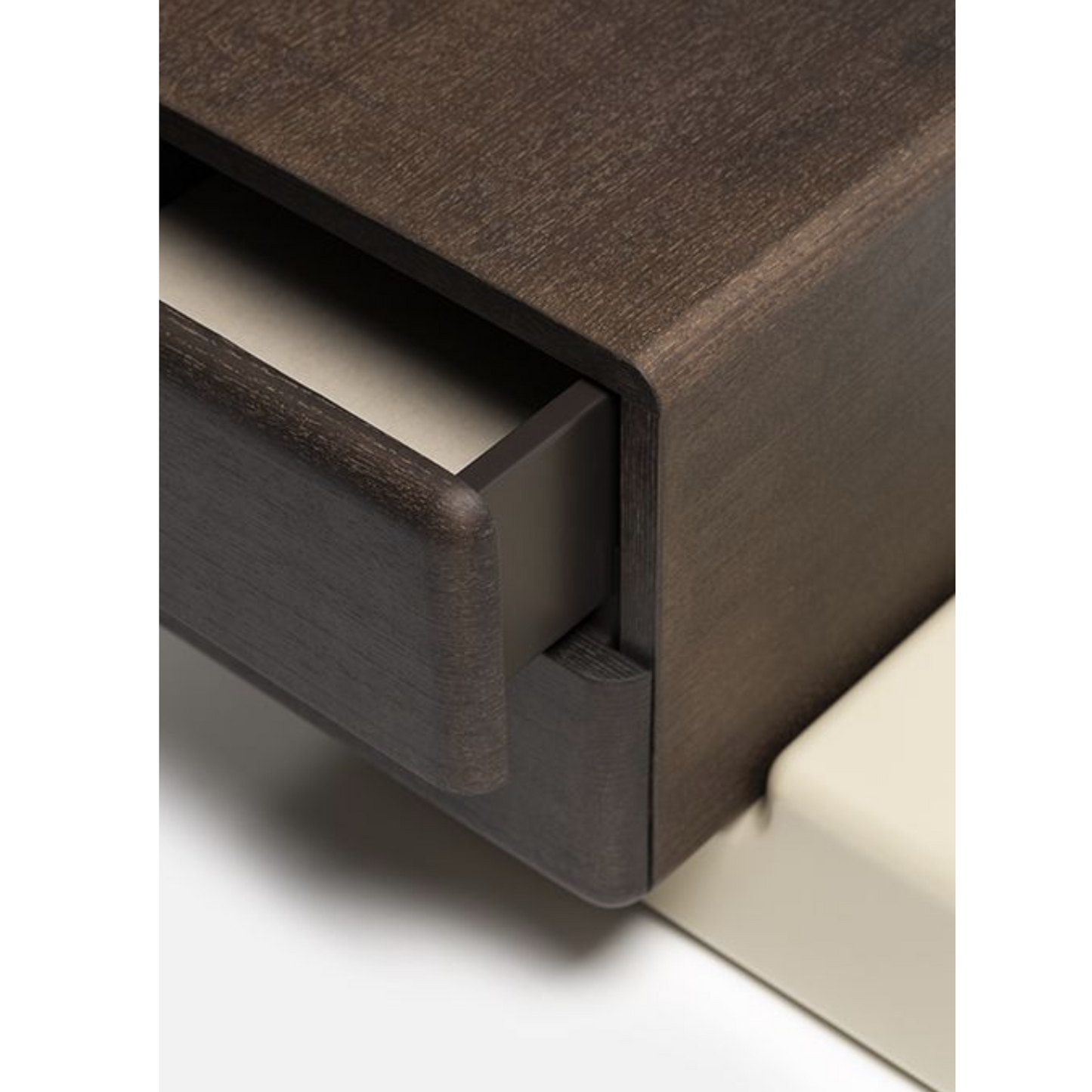 CARPANESE | BRICK NIGHTSTAND - 4,350.00