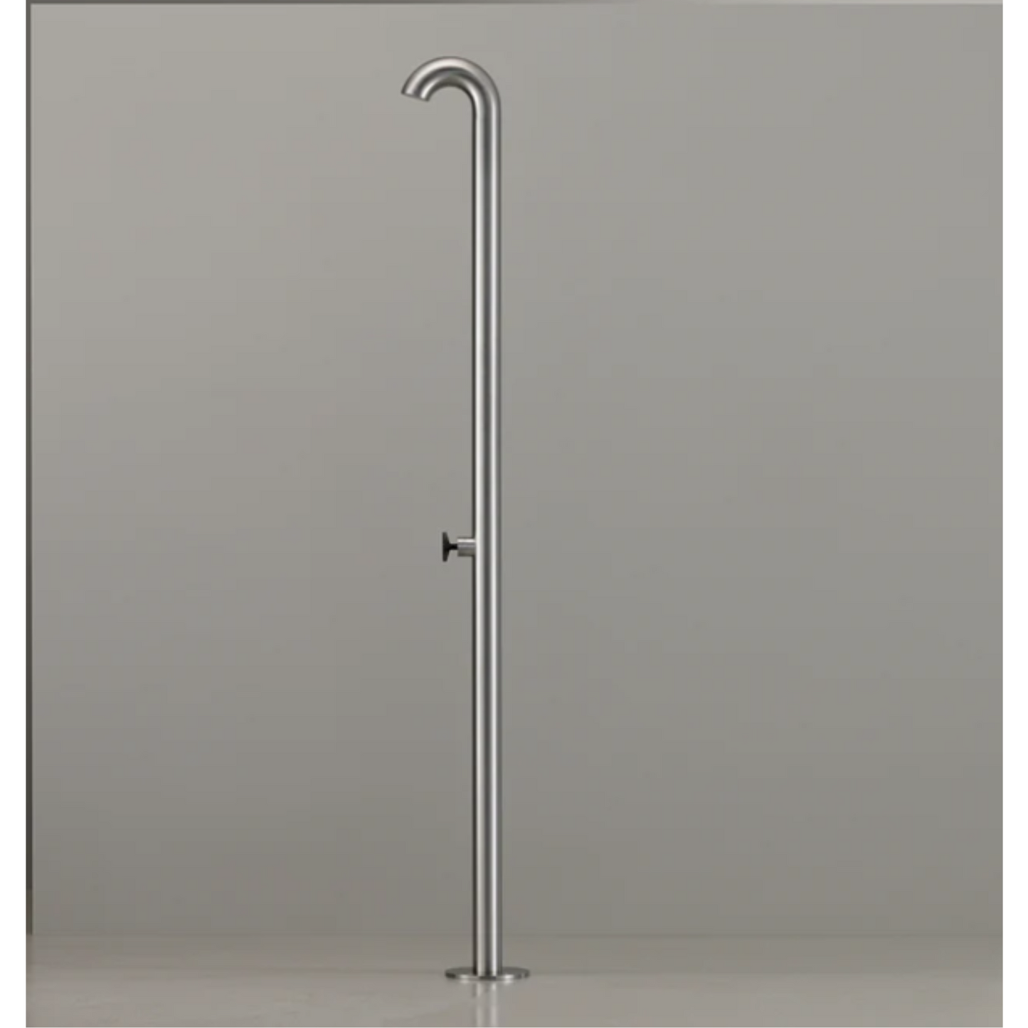 BLD05 | Free-standing outdoor shower | $6,900.00 - $7,815.00