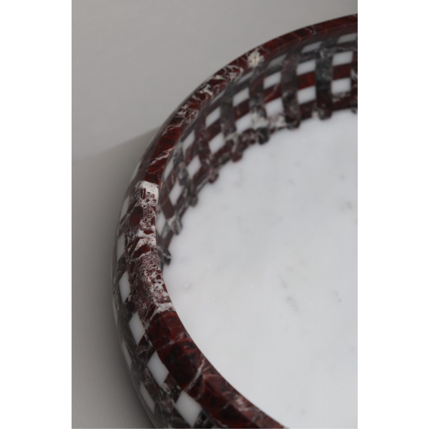 LACE VASE AND CENTERPIECE | $ 1,590.00 - $ 1,980.00