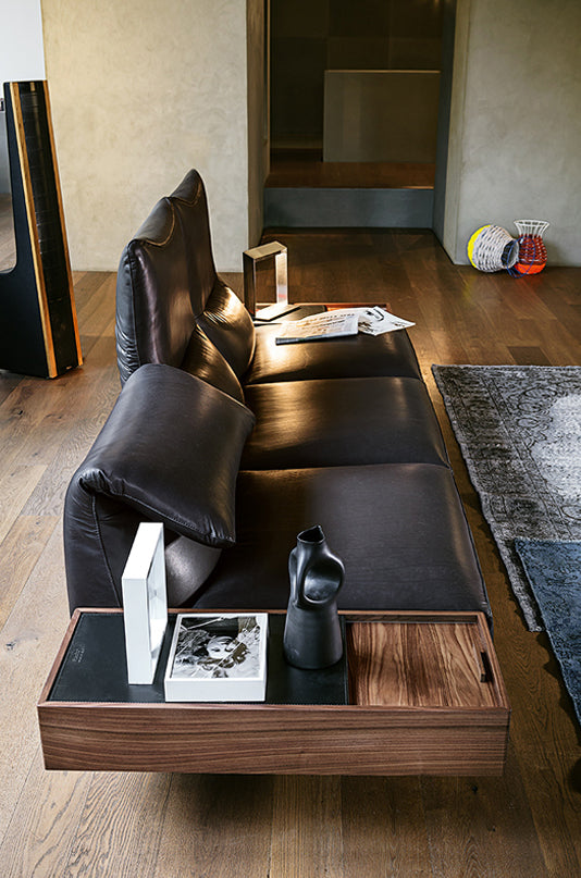 550 ALTOPIANO | Sofa $17,960.00