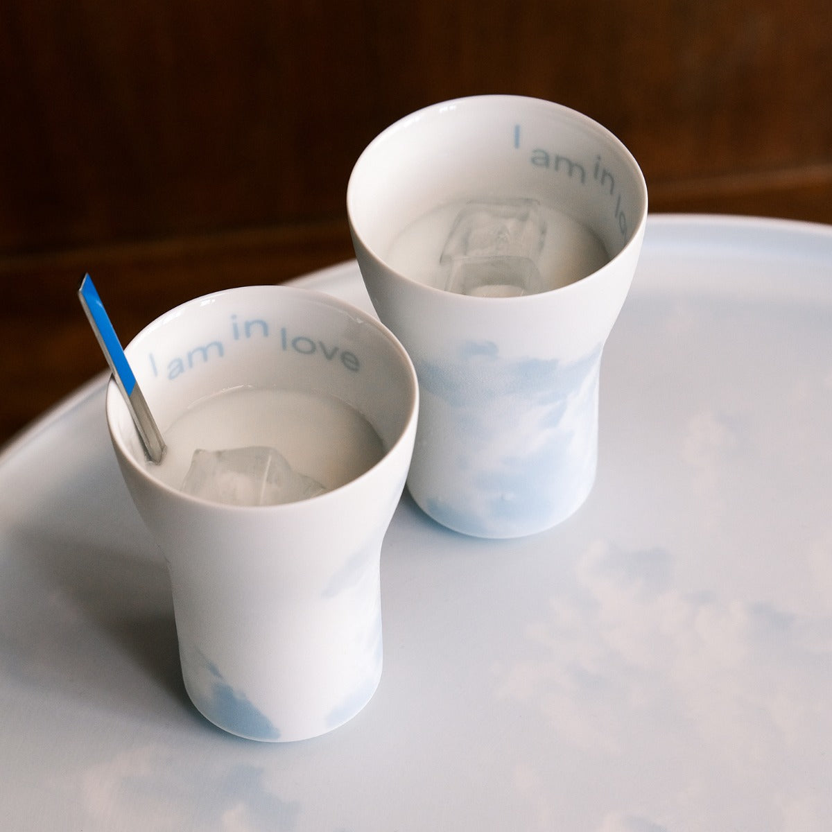 Hering Berlin Waves & Clouds Beaker, Large