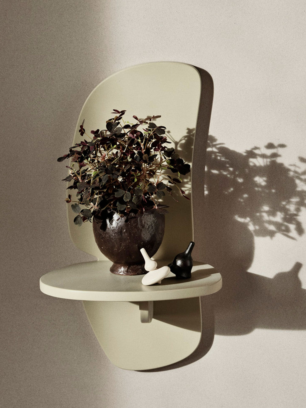 Ferm Living Pilu Shelf additional view