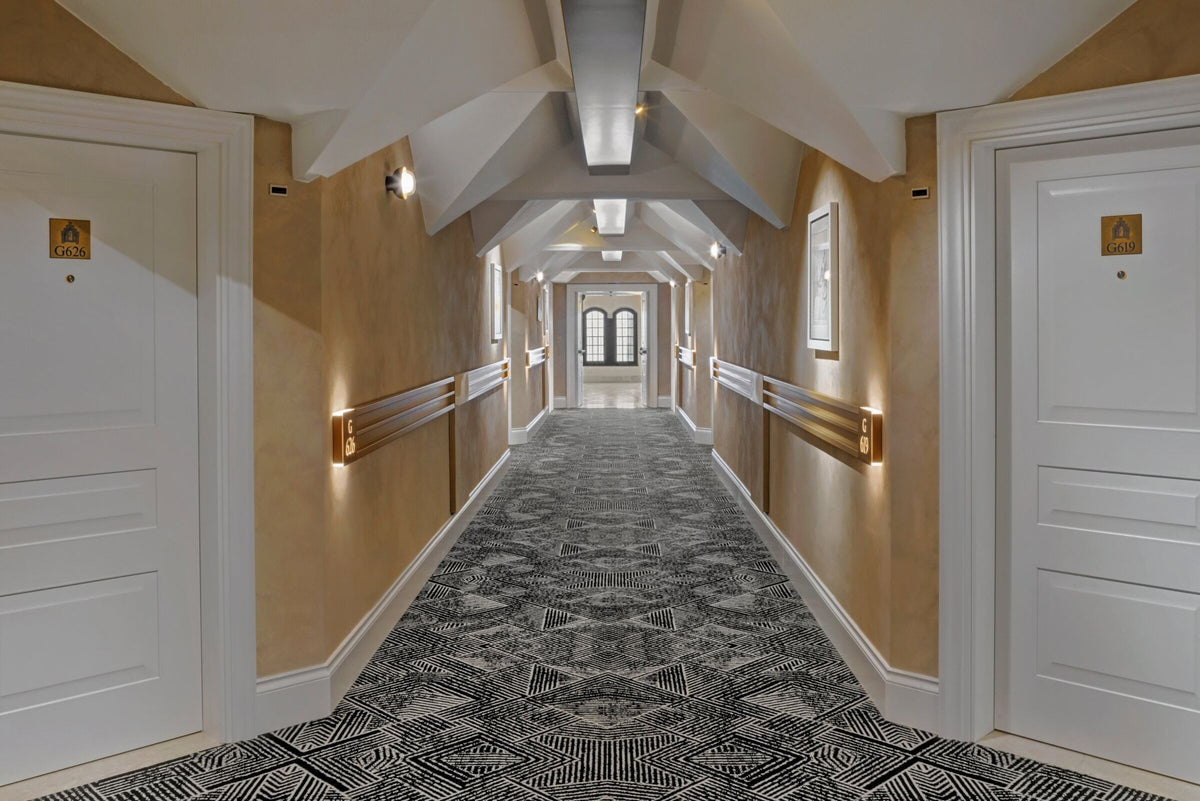 Muse 554.72 wall/ceiling light by TOOY