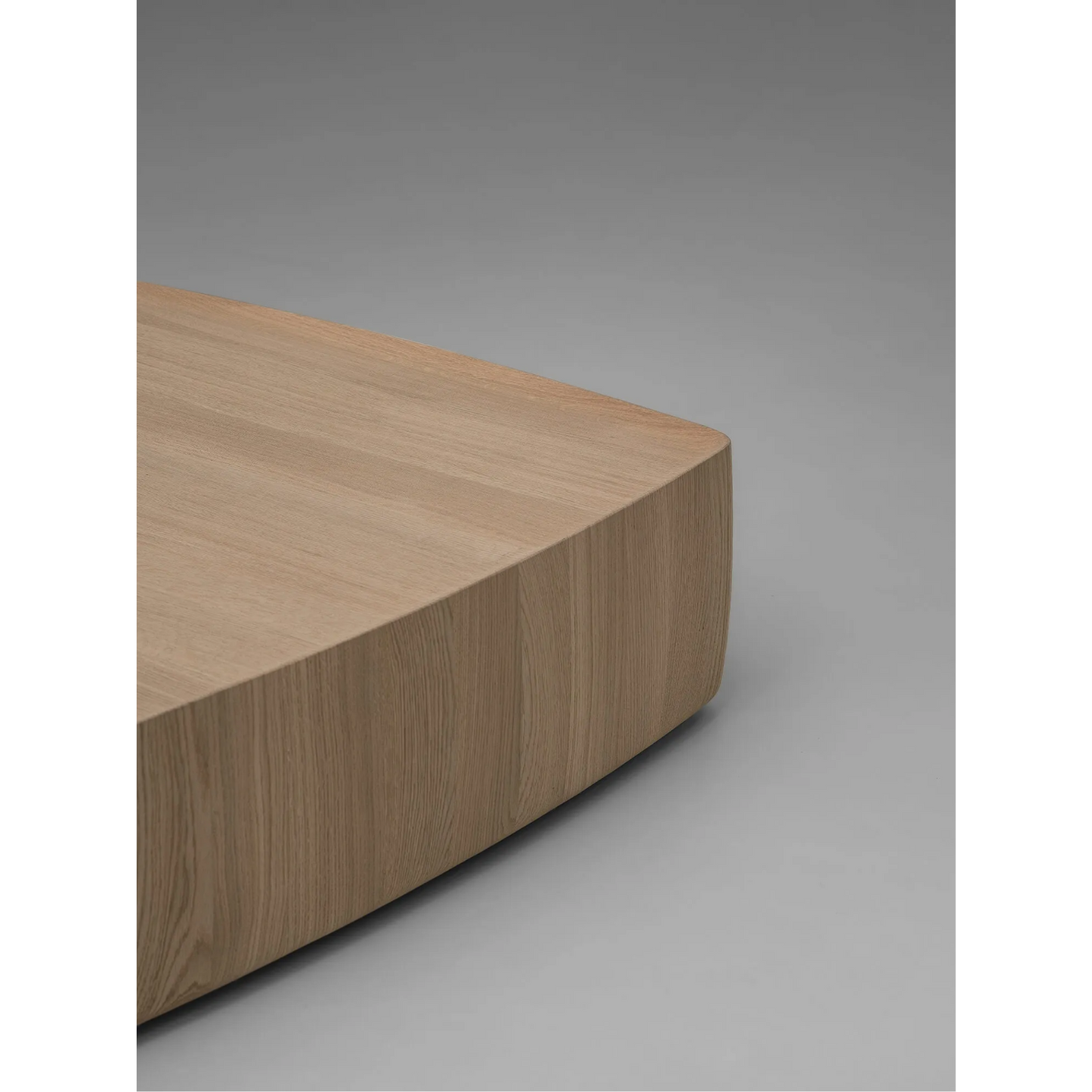 VAN ROSSUM | CURVUM COFFEE TABLE SQUARE | $12,857.00 - $13,460.00
