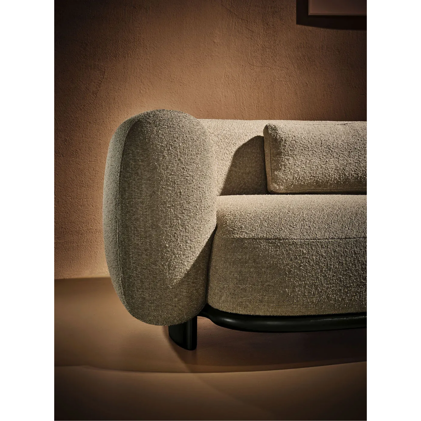 DAKU SOFA | Quote upon request