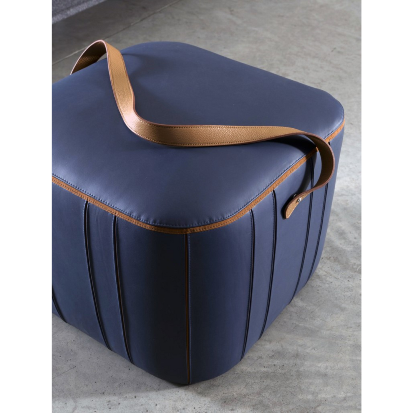 GRANTORINO POUF | $3,957.00