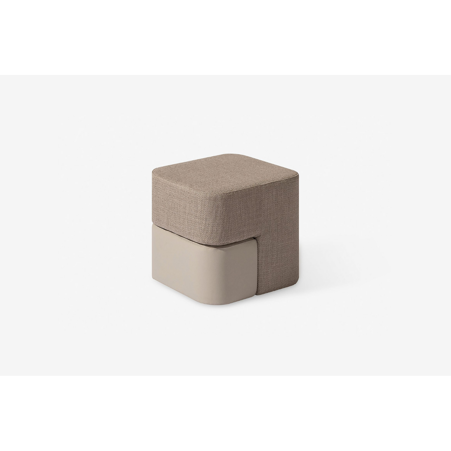 CARPANESE | ROCHA POUFF - $3,600.00