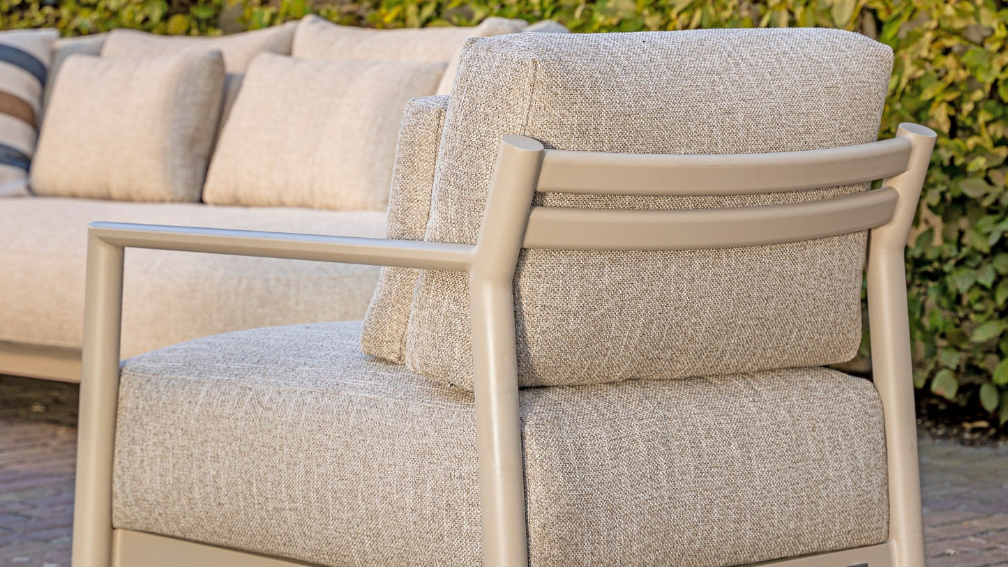 4 SEASONS OUTDOOR | MYKONOS LOUNGE CHAIR | $1,955.00