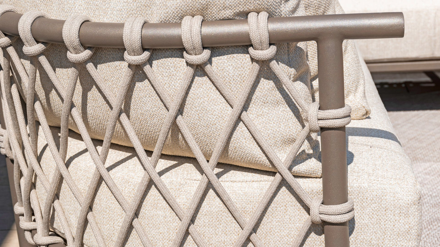 4 SEASONS OUTDOOR | EZRA LOVE ISLAND TERRE | $4,215.00